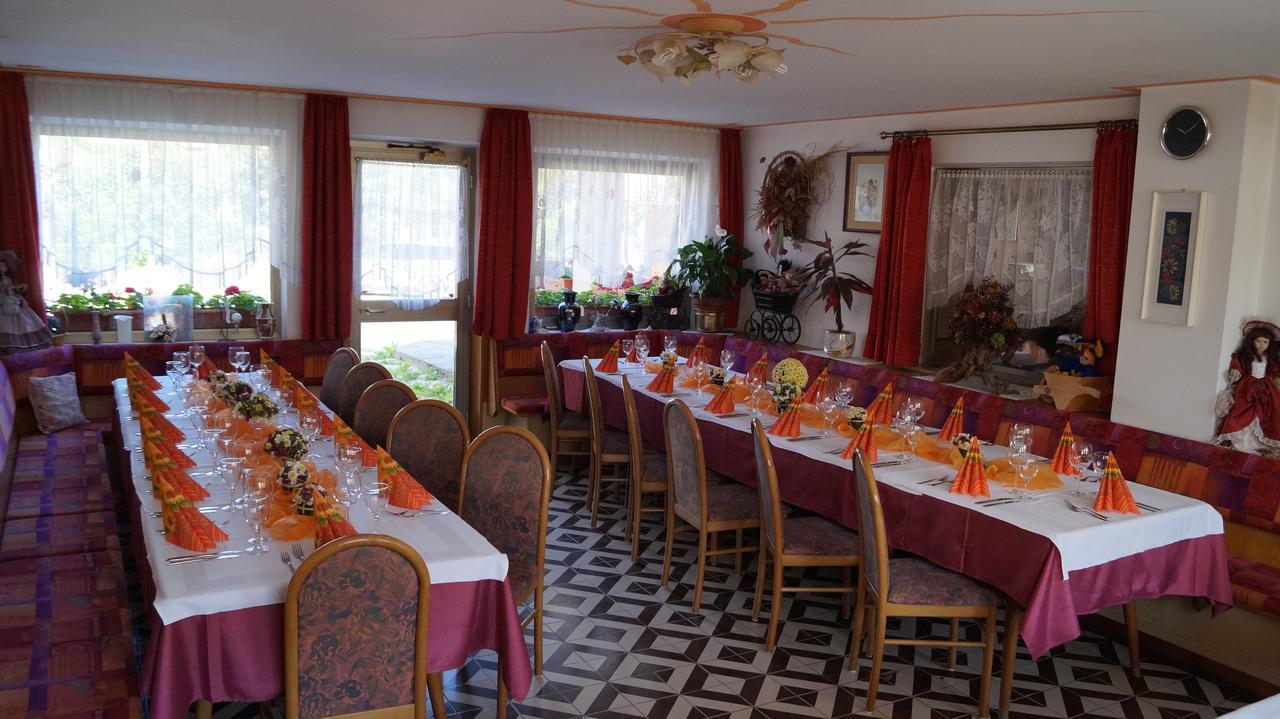 Hotel Roen Ruffre-Mendola Exterior foto